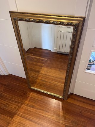 Espejo decorativo dorado y madera