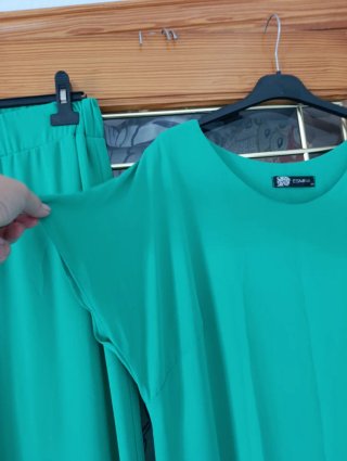 Pantalones anchos y blusa talla 44-46