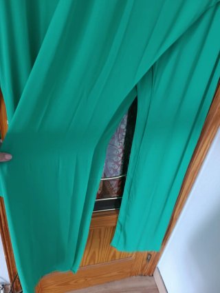 Pantalones anchos y blusa talla 44-46