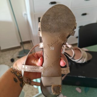 Sandalias doradas Catchalot talla 38