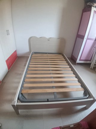 Letto 1 piazza e 1/2 acero Colombini