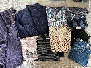 Lote Ropa Chica invierno Zara Superdry Talla M