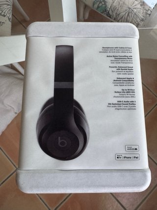 Beats Studio Pro