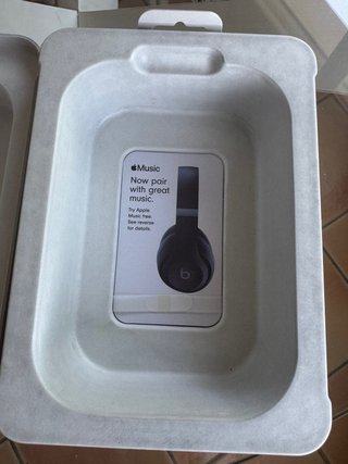 Beats Studio Pro
