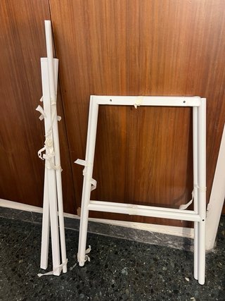 Escritorio Ikea Lillasen y Silla Fjallbergen