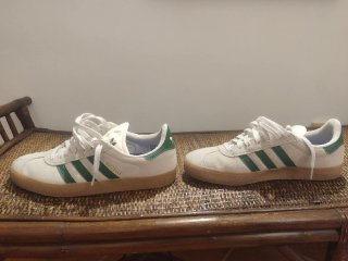 Adidas Gazelle Talla 43 Verde y Blanco