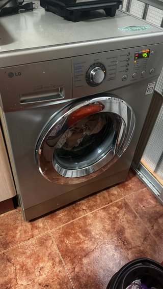 Lavadora LG 7kg Direct Drive
