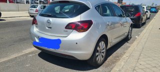 Opel Astra 2011