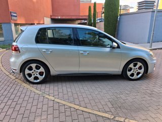 Volkswagen Golf GTI 210cv 5p manual