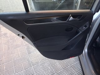 Volkswagen Golf GTI 210cv 5p manual