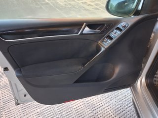 Volkswagen Golf GTI 210cv 5p manual