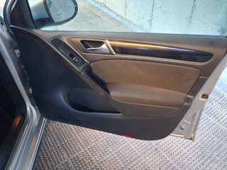 Volkswagen Golf GTI 210cv 5p manual