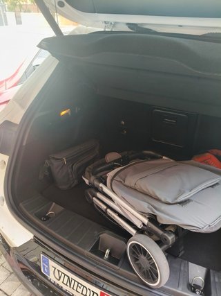 Carro casi nuevo comprado para un viaje hace6meses