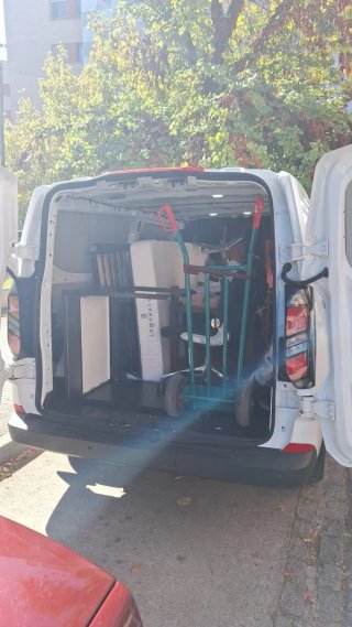 Servicio de portes y mudanzas