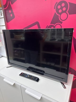 Televisor LED SMART Samsung UE32H4500AW (smartv ANTIGUO)