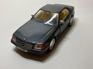 Mercedes-Benz 500 SEC Guiloy 1:24 vintage