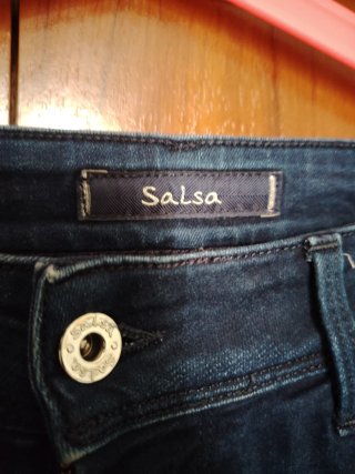 Vaqueros azules marca Salsa