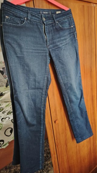 Vaqueros azules marca Salsa