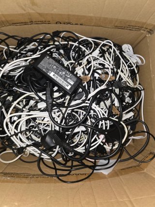 Lote de Auriculares ESCUCHO OFERTAS