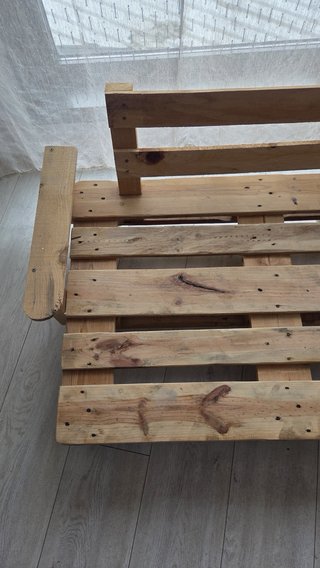 Sofá Palets Pulido con Ruedas 180x70x25