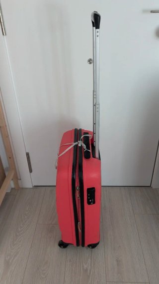 Maleta de viaje American Tourister para cabina