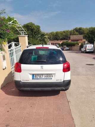 Peugeot 207 2013