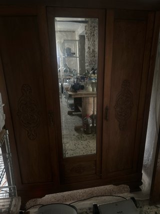 Armario antiguo de castaño
