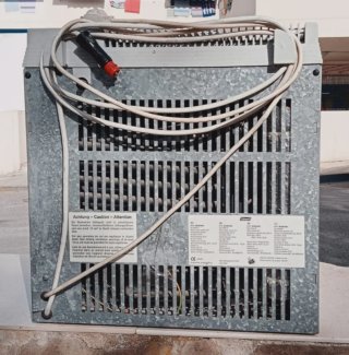Nevera Eléctrica y Gas Coleman para camping 12v
