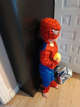 Disfraz Yuppiyer Spiderman Talla M-L Y bebe 2 años