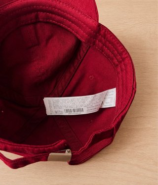 Gorra béisbol NYC granate Stradivarius