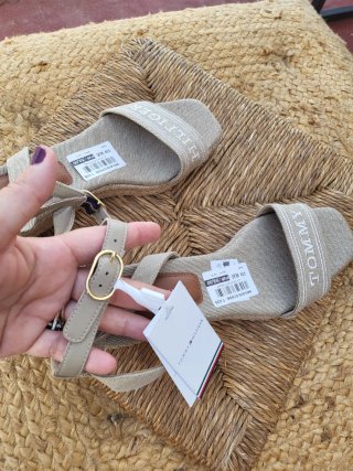 Sandalias Tommy Hilfiger Yute Beige