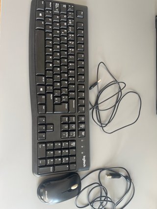 Teclado logitech y Ratón microsoft Negro