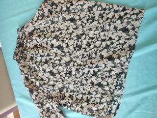 Blusa Noon cuello fruncido Talla S