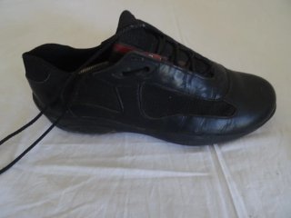 Zapatillas Prada Negras de Lujo