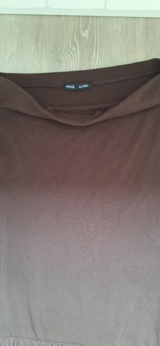 Vestido largo marrón oscuro. Utilizado sólo un dia
