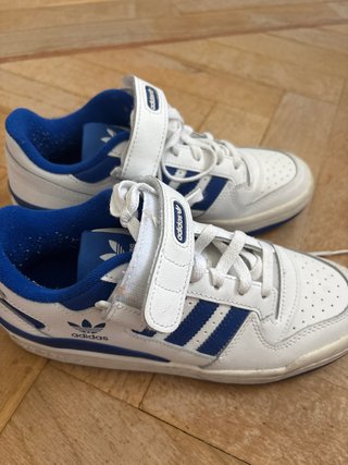 Adidas Forum Blancas y Azules