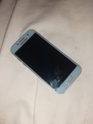 Samsung Galaxy A3 Gris