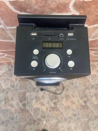 Torre de Sonido Bluetooth Negra