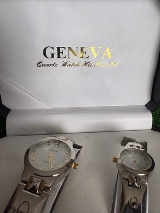 Set de Relojes Geneva Quartz His & Her