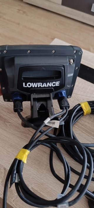 Sonda Lowrance con transductor