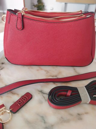 Bolso Guess Rojo