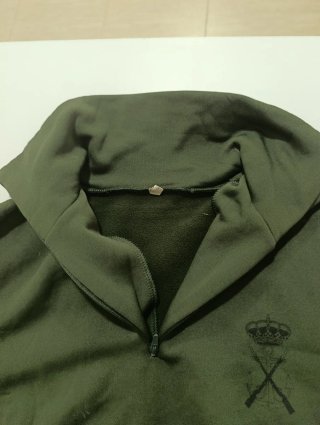 Jersey militar verde cremallera