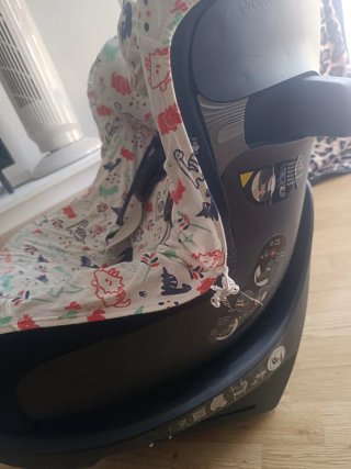 Silla coche Cybex infantil con funda