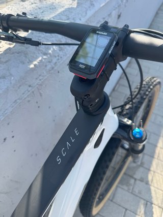 SCOTT SCALE 930 CARBON  – TALLA L