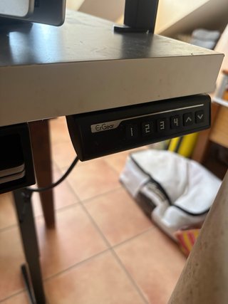Escritorio Elevable + Silla Oficina