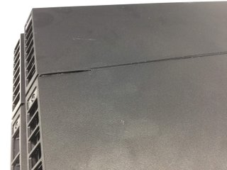 E647974-0 SONY PS4 500GB