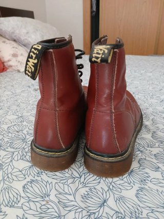 Botas tipo Dr. Martens Rojas