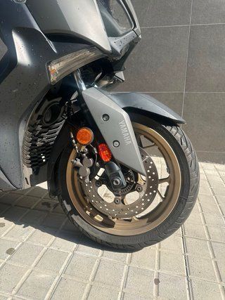 Yamaha Xmax 125 Tech Max full extras.