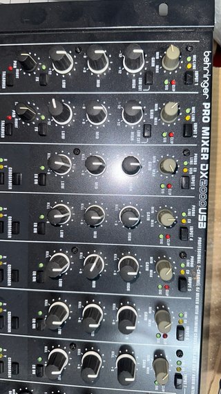 Mezclador Behringer DX2000USB 7 Canales