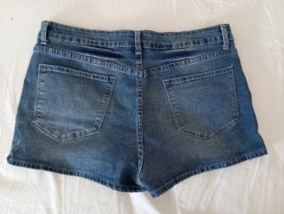 Shorts vaqueros mujer desgastados